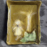 Tyttö ja puu -laatta