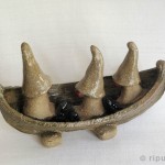 Tonttuvene - kivitavarakeramiikka, vene, tontut, tonttuvene